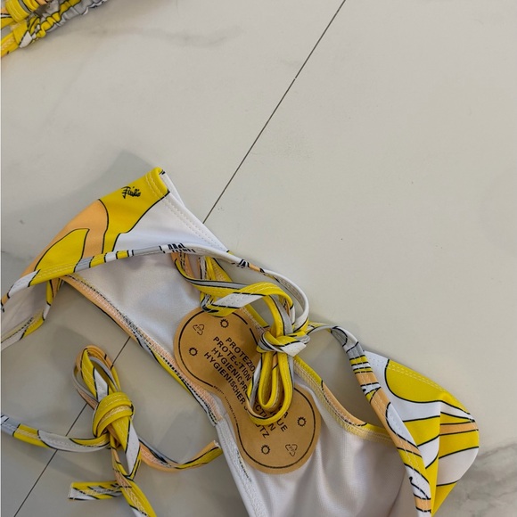 Pucci Style bikini - Picture 5 of 6